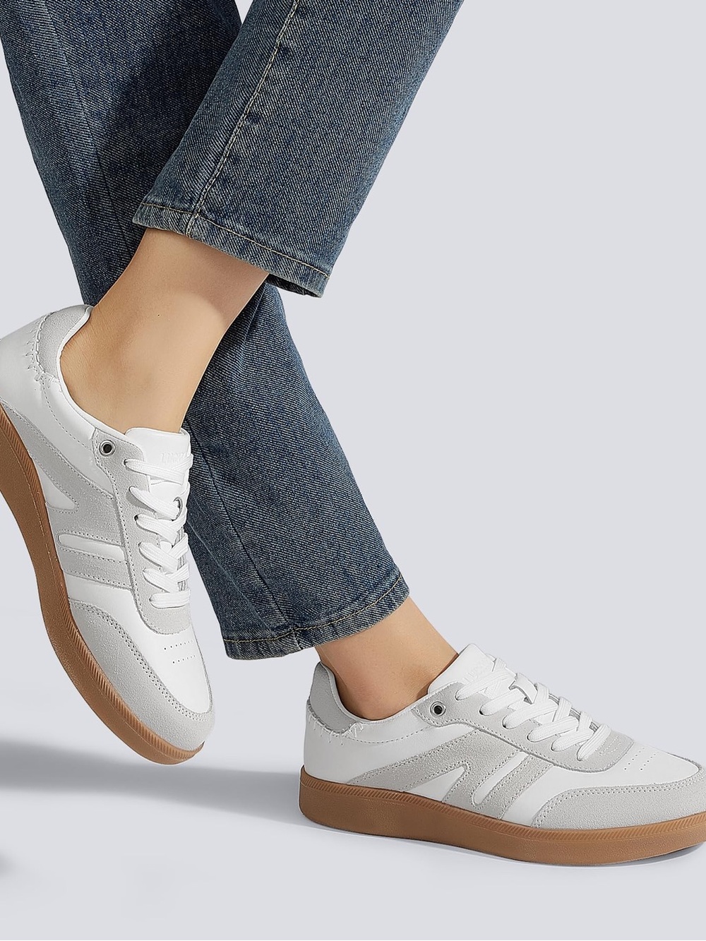 LUCKY STEP Casual Trainers
Retro Gum Sole Sneakers Skate
Shoes Women